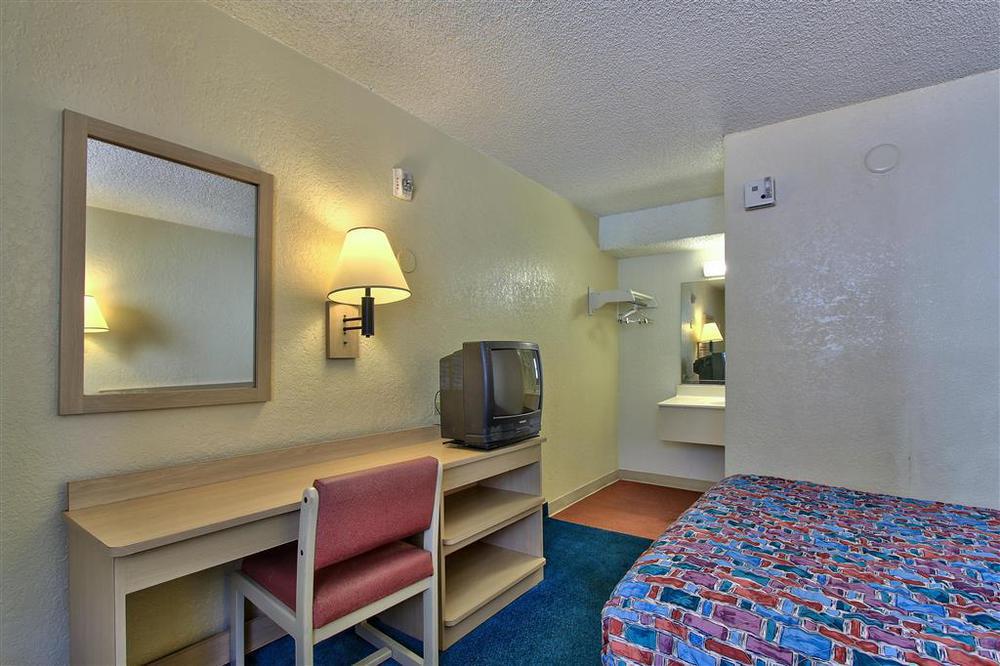 Phoenix Inn Cameră foto